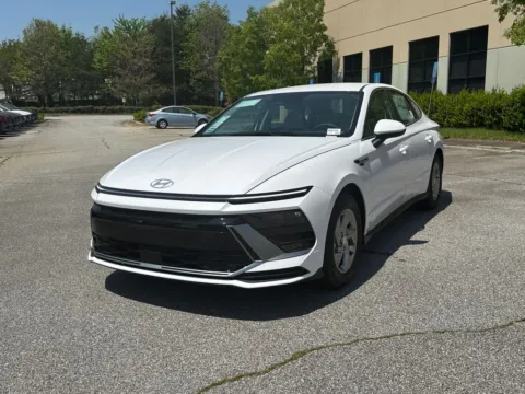 White 2025 Hyundai Sonata SE for sale in Carrollton, GA