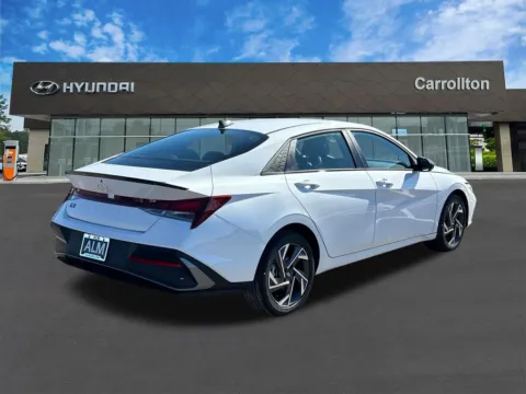 More photos of 2025 Hyundai Elantra SEL Sport at Carrollton Hyundai, GA