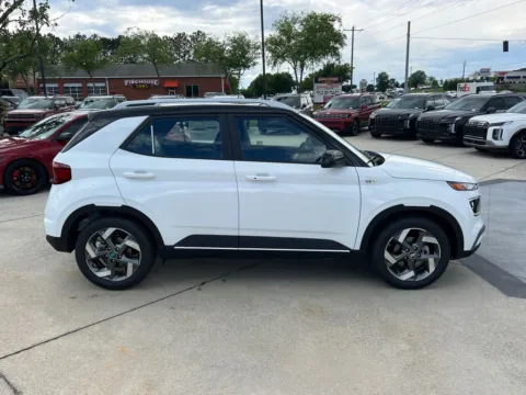 More photos of 2025 Hyundai Venue Limited at Carrollton Hyundai, GA