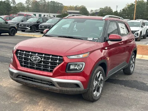 Red 2025 Hyundai Venue SEL for sale in Carrollton, GA