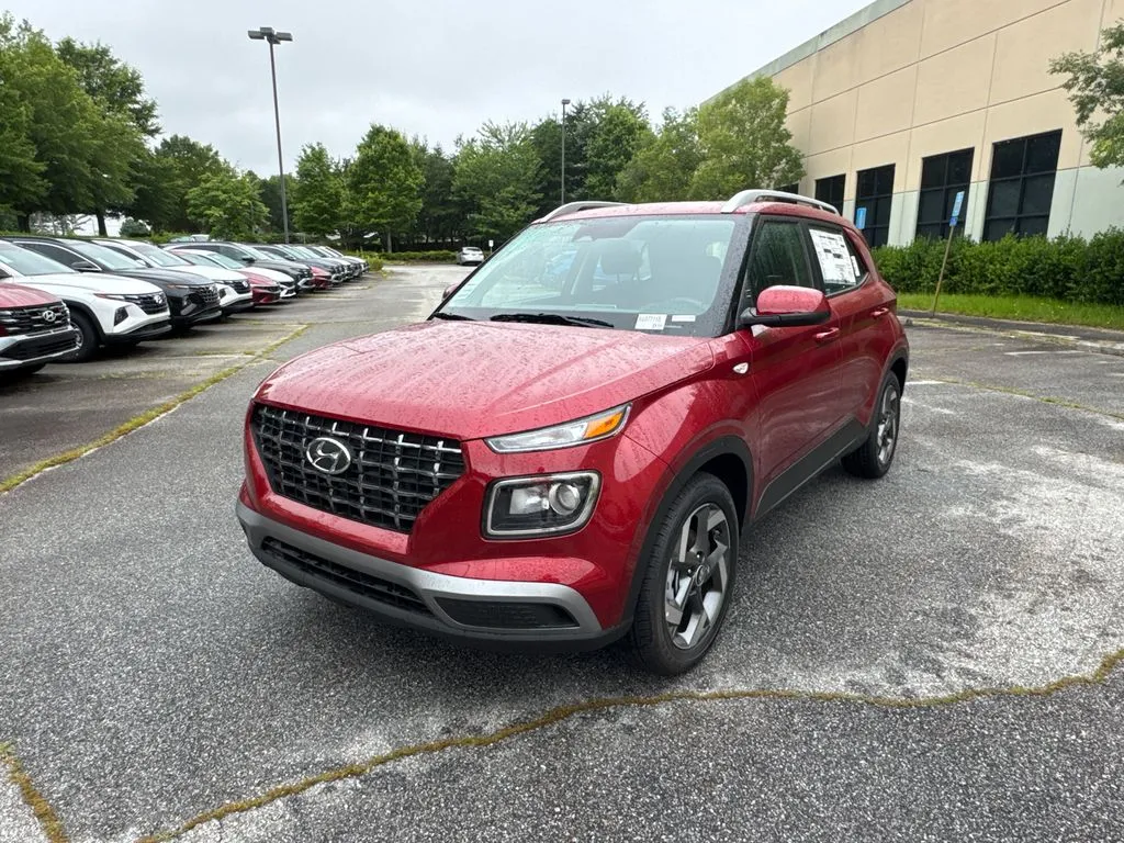 Red 2025 Hyundai Venue SEL for sale in Carrollton, GA
