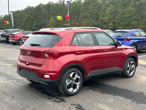 More photos of 2025 Hyundai Venue SEL at Carrollton Hyundai, GA