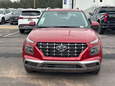 Photos of 2025 Hyundai Venue SEL for sale in Carrollton, GA at Carrollton Hyundai