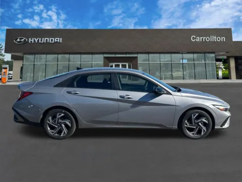 More photos of 2025 Hyundai Elantra SEL Sport at Carrollton Hyundai, GA