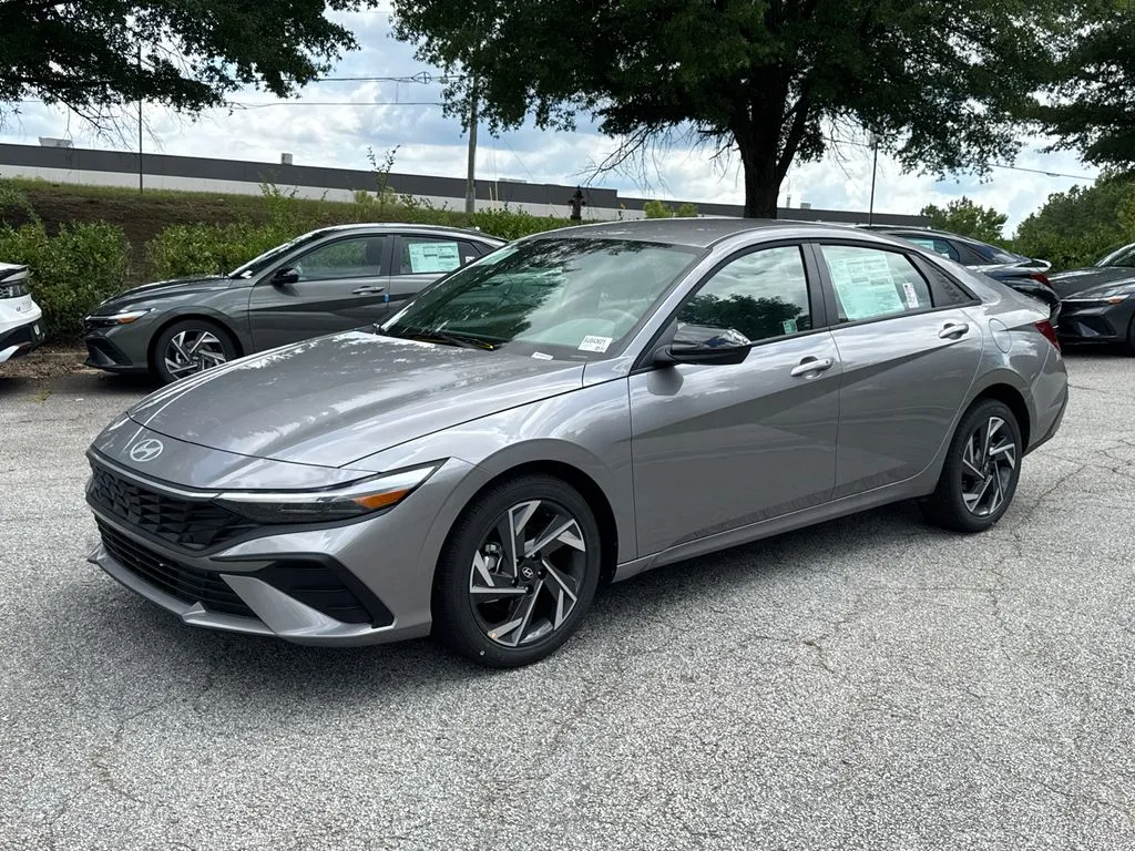 2025 Hyundai Elantra SEL Sport