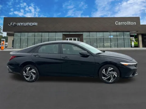 More photos of 2025 Hyundai Elantra SEL Sport at Carrollton Hyundai, GA