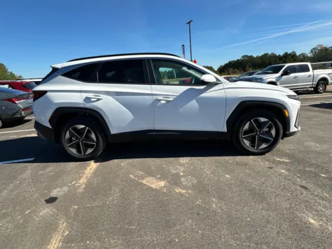 More photos of 2025 Hyundai Tucson SEL at Carrollton Hyundai, GA