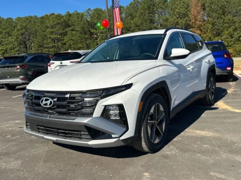 White 2025 Hyundai Tucson SEL for sale in Carrollton, GA