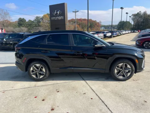 More photos of 2025 Hyundai Tucson SEL Convenience at Carrollton Hyundai, GA