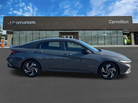 More photos of 2025 Hyundai Elantra SEL Sport at Carrollton Hyundai, GA