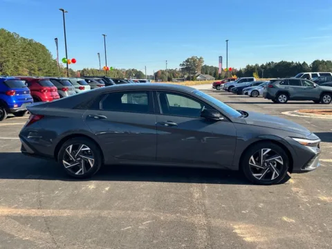 More photos of 2025 Hyundai Elantra SEL Sport at Carrollton Hyundai, GA