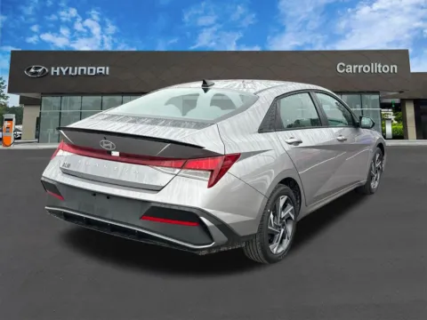 More photos of 2025 Hyundai Elantra SEL Sport at Carrollton Hyundai, GA