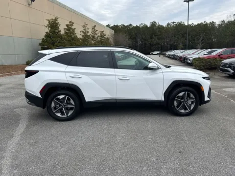 More photos of 2025 Hyundai Tucson SEL Convenience at Carrollton Hyundai, GA
