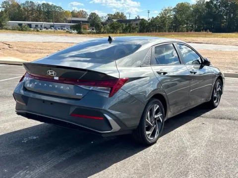 More photos of 2025 Hyundai Elantra Hybrid SEL Sport at Carrollton Hyundai, GA