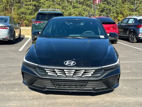 Photos of 2025 Hyundai Elantra SEL Sport for sale in Carrollton, GA at Carrollton Hyundai
