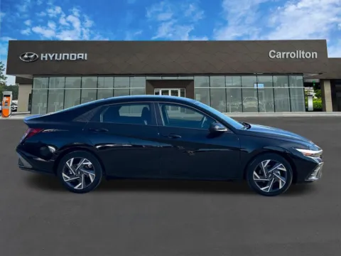More photos of 2025 Hyundai Elantra SEL Sport at Carrollton Hyundai, GA