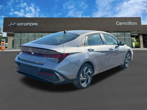 More photos of 2025 Hyundai Elantra SEL Sport at Carrollton Hyundai, GA
