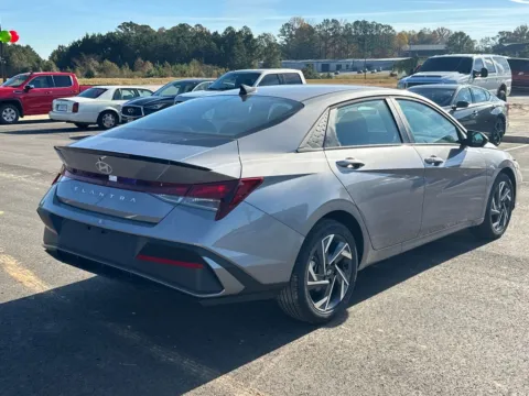 More photos of 2025 Hyundai Elantra SEL Sport at Carrollton Hyundai, GA