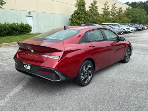 More photos of 2025 Hyundai Elantra SEL Sport at Carrollton Hyundai, GA