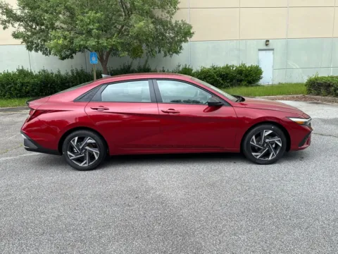 More photos of 2025 Hyundai Elantra SEL Sport at Carrollton Hyundai, GA