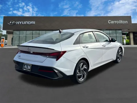 More photos of 2025 Hyundai Elantra SEL Sport at Carrollton Hyundai, GA