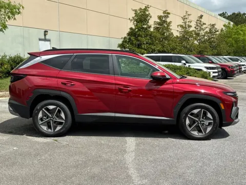 More photos of 2025 Hyundai Tucson Hybrid SEL Convenience at Carrollton Hyundai, GA