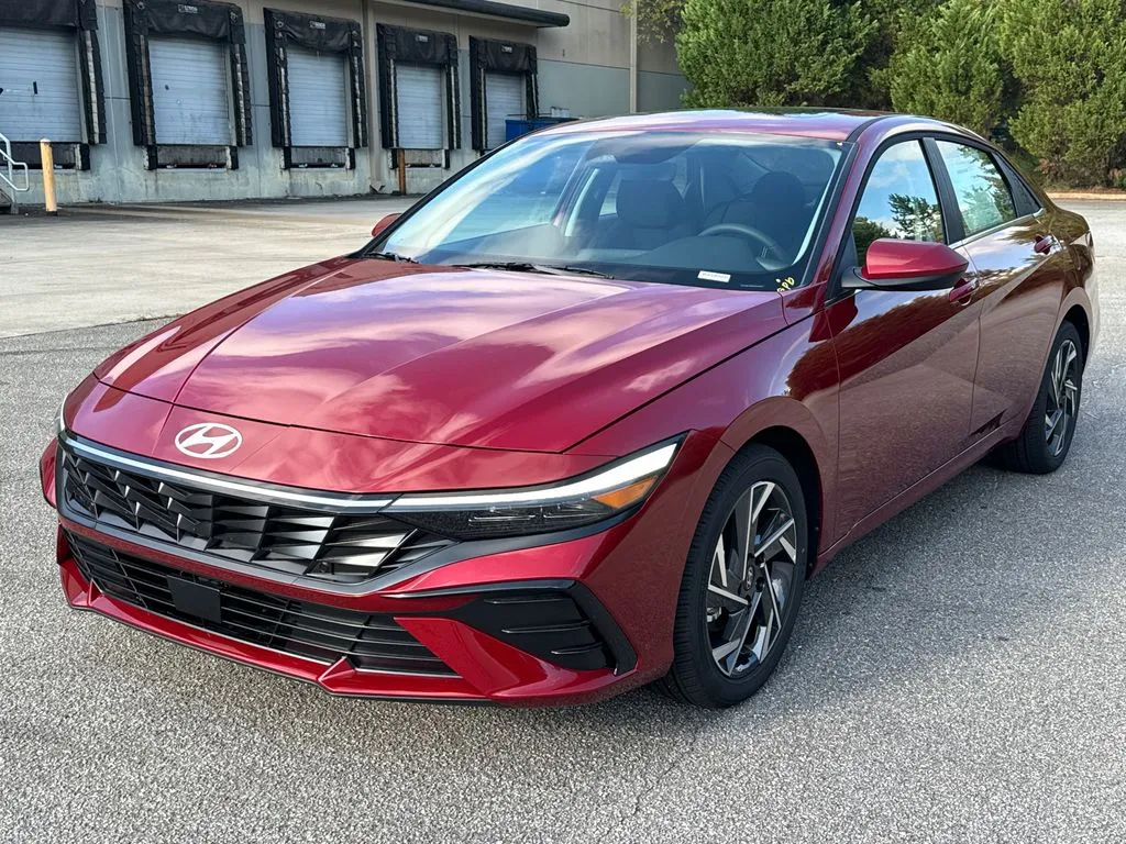 2025 Hyundai Elantra SEL Convenience