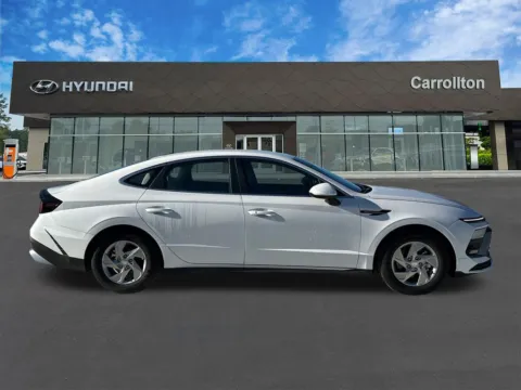 More photos of 2025 Hyundai Sonata SE at Carrollton Hyundai, GA