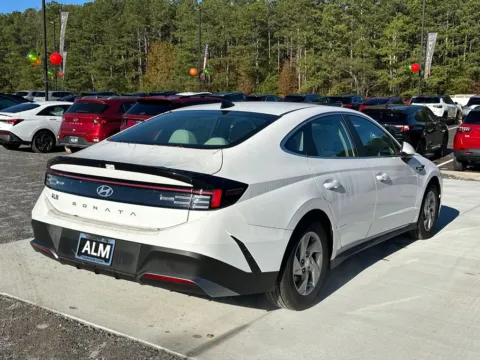 More photos of 2025 Hyundai Sonata SE at Carrollton Hyundai, GA