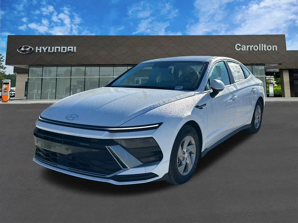 White 2025 Hyundai Sonata SE for sale in Carrollton, GA