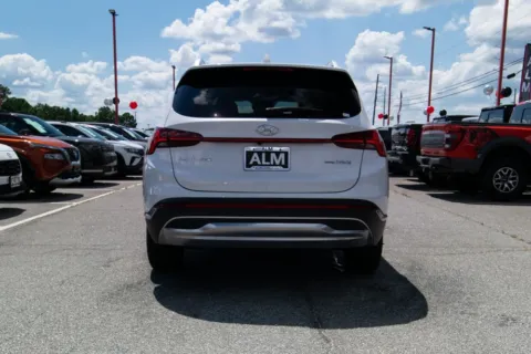 More photos of 2022 Hyundai Santa Fe Hybrid Limited at Carrollton Hyundai, GA