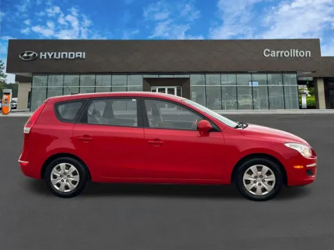 More photos of 2011 Hyundai Elantra Touring GLS at Carrollton Hyundai, GA