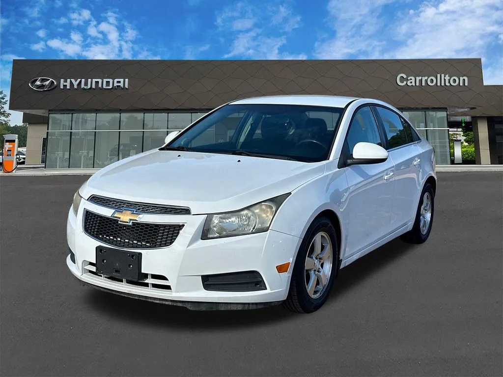 White 2012 Chevrolet Cruze 1LT for sale in Carrollton, GA