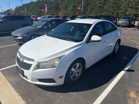 White 2012 Chevrolet Cruze 1LT for sale in Carrollton, GA