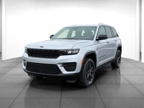 Another view of 2025 Jeep Grand Cherokee Altitude X for sale in Indianapolis, IN at Eastgate Chrysler Jeep Dodge Ram