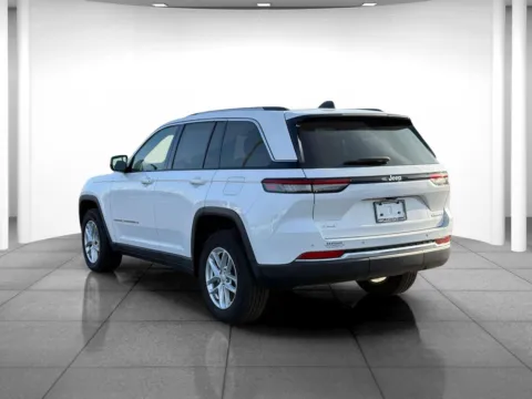More photos of 2023 Jeep Grand Cherokee Laredo at Eastgate Chrysler Jeep Dodge Ram, IN
