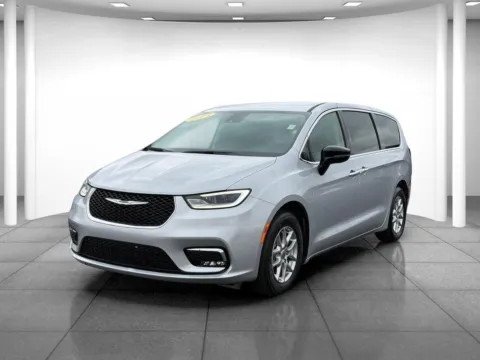 Another view of 2024 Chrysler Pacifica Touring L for sale in Indianapolis, IN at Eastgate Chrysler Jeep Dodge Ram