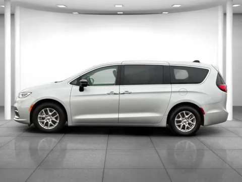 More photos of 2024 Chrysler Pacifica Touring L at Eastgate Chrysler Jeep Dodge Ram, IN