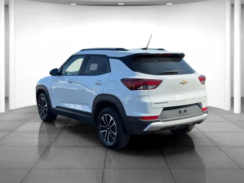More photos of 2025 Chevrolet Trailblazer LT at Eastgate Chrysler Jeep Dodge Ram, IN