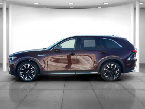 More photos of 2024 Mazda CX-90 PHEV Premium at Eastgate Chrysler Jeep Dodge Ram, IN