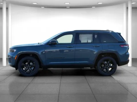 More photos of 2026 Jeep Grand Cherokee Limited at Eastgate Chrysler Jeep Dodge Ram, IN