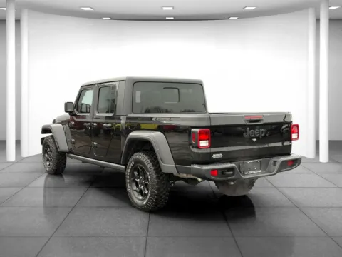 More photos of 2023 Jeep Gladiator Willys at Eastgate Chrysler Jeep Dodge Ram, IN