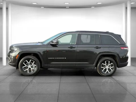 More photos of 2024 Jeep Grand Cherokee Limited at Eastgate Chrysler Jeep Dodge Ram, IN