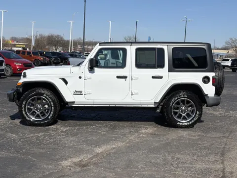 More photos of 2021 Jeep Wrangler Unlimited 80th Anniversary at Eastgate Chrysler Jeep Dodge Ram, IN