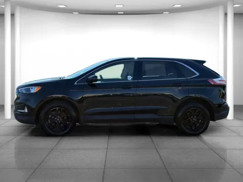 More photos of 2022 Ford Edge SEL at Eastgate Chrysler Jeep Dodge Ram, IN
