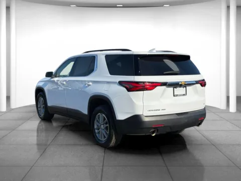 More photos of 2023 Chevrolet Traverse LT Cloth at Eastgate Chrysler Jeep Dodge Ram, IN