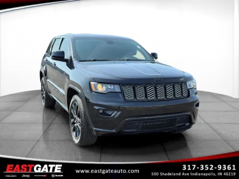 Black 2022 Jeep Grand Cherokee WK Laredo X for sale in Indianapolis, IN