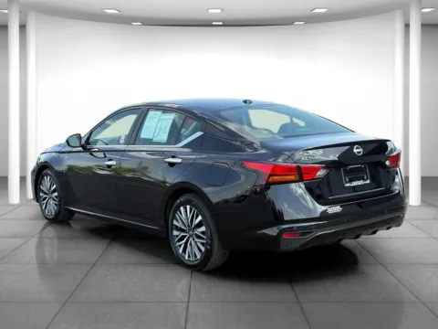 More photos of 2024 Nissan Altima 2.5 SV at Eastgate Chrysler Jeep Dodge Ram, IN