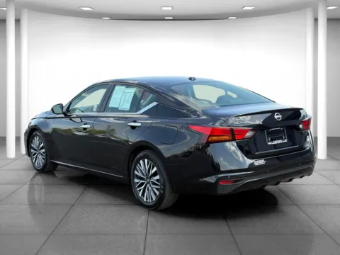 More photos of 2024 Nissan Altima 2.5 SV at Eastgate Chrysler Jeep Dodge Ram, IN