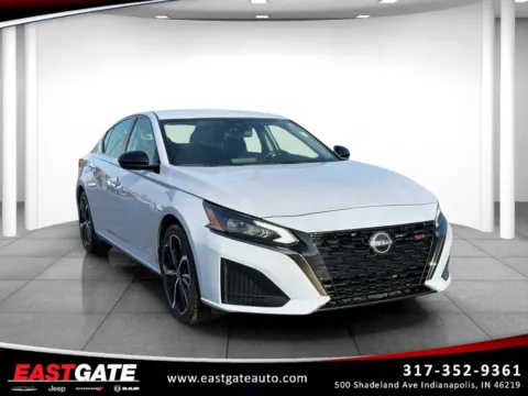 White 2024 Nissan Altima 2.5 SR for sale in Indianapolis, IN